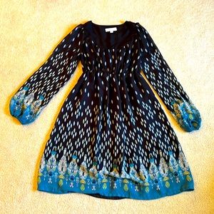 Liz Lange flowy long sleeve chiffon Maternity Dress, small, EUC